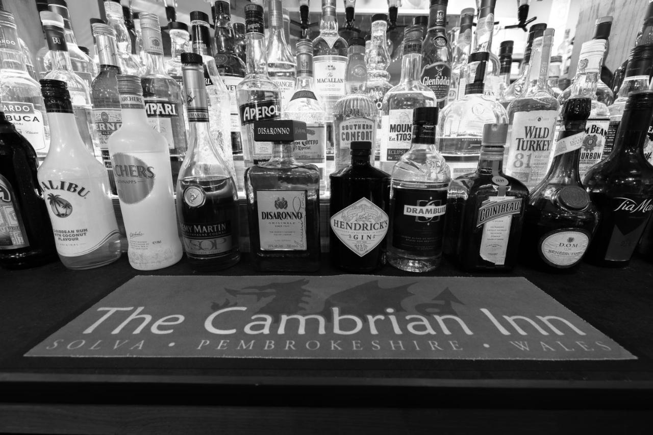 The Cambrian Inn โซลวา ภายนอก รูปภาพ